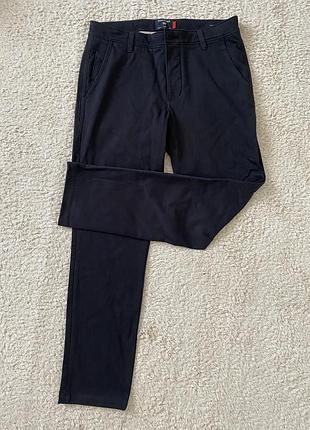 Чоловічі класичні штани dockers