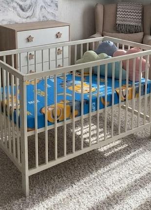 Дитяче ліжко ikea, ліжко дитяче білого кольору з матрацом