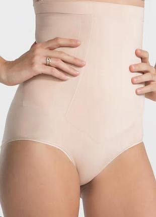 Высокие корректирующие трусики spanx