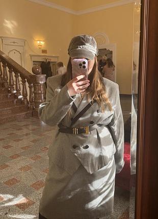 Костюм класичний