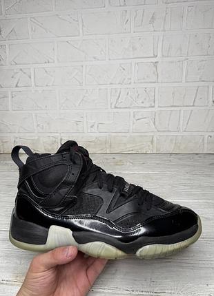Крутые кожаные кроссовки jordan jumpman two trey оригинал