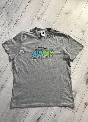 Футболка adidas