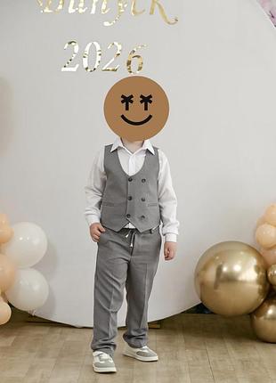 Костюм тройка для мальчика 6-8 лет