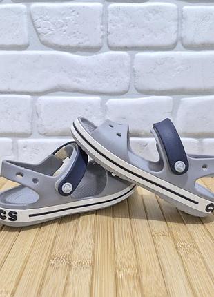 Сандалі crocs 6