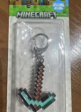 Брелок minecraft.