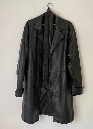 Шкіряний плащ zara