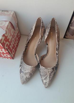Туфли 40р aldo