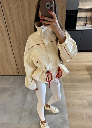 Укорочений тренч з бавовни
