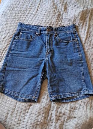 Джинсовые шорты bershka eur 34