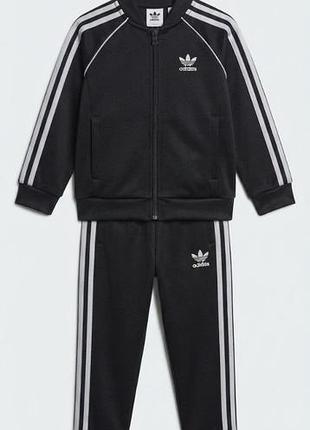 Спортивний костюм adidas 6-7 років
