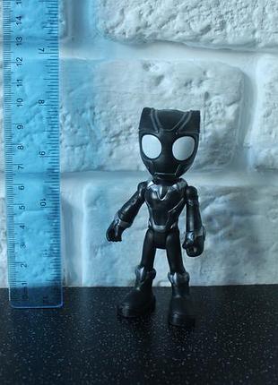 Фигурка black panther черная пантера