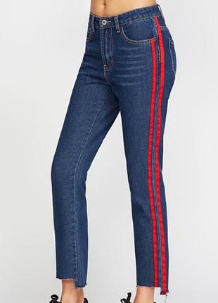 Стильные женские джинсы 👖 с красными лампасами, 38 размер
