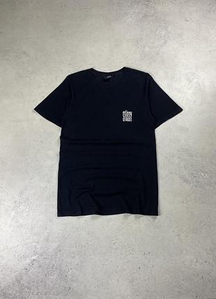 Футболка stussy