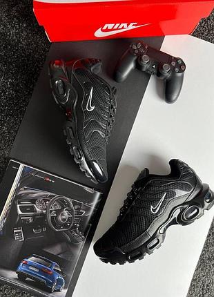 Чоловічі кросівки nike air max plus new black white