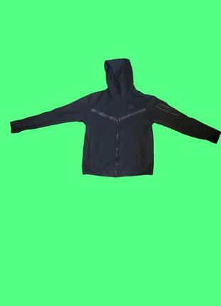Черная зип-худи nike tech fleece (нюансы)