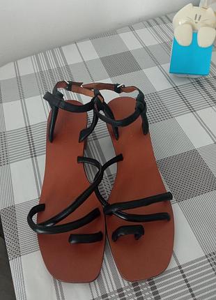 Босоніжки жіночі 41р. asos.
