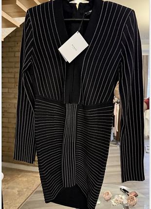 Платье balmain шикарное