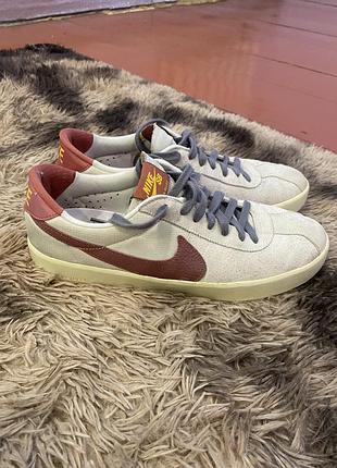 Кеди nike.