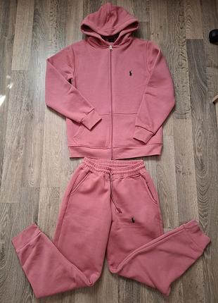 Новый качественный костюм polo