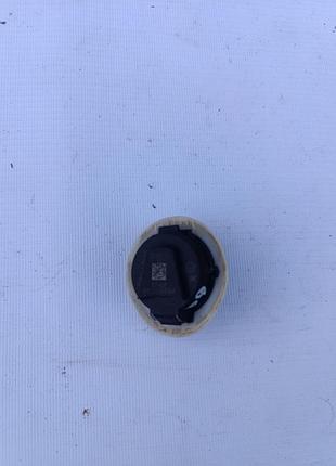 Датчик соприкосновения airbag двери passat b8 b9 2018-2024 usa пассат пасат б8 б9 561959354, 5wk44996