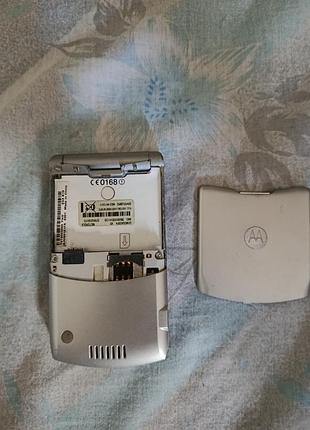 Motorola razr v3 4