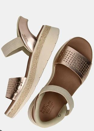 Босоніжки skechers 40р