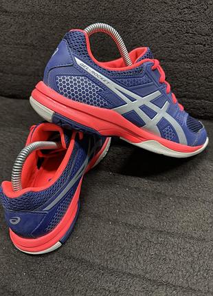 Кроссовки женские asics