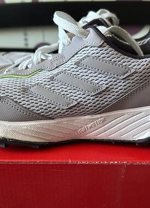 Кросівкі жіночі adidas 39 р