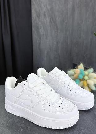 Кросівки nike force