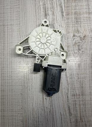 Оригінальний моторчик склопідйомника audi / vag (4k0.959.802 / brose)