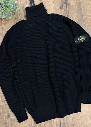 В’язаний гольф stone island
