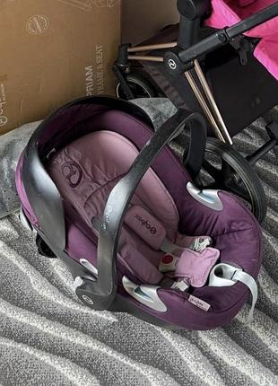Автокрісло cybex aton q