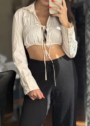 Укорочена біла сорочка zara (кроп-топ) на зав'язках