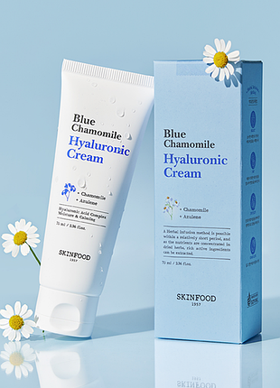 Увлажняющий крем с голубой ромашкой и гиалуроновой кислотой skinfood blue chamomile hyaluronic hydrating cream, 70мл