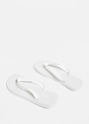 Оригінальні стильні вʼєтнамки havaianas white top flip flops