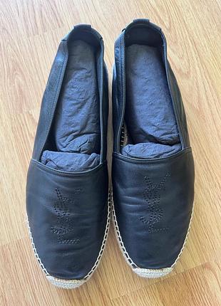 Еспадрильї шкіряні для чоловіків від saint laurent . оригінал.один раз взуті,стан ідеальний , 250$