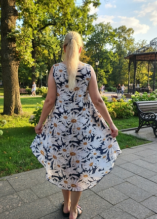 Легкое летнее платье 48 г.