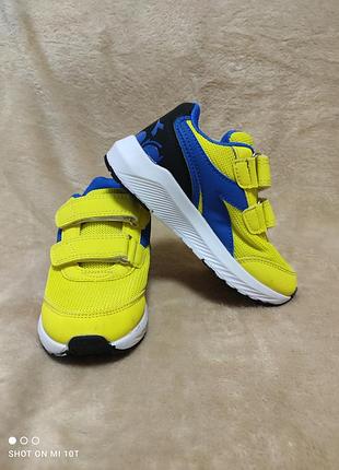 Детские кроссовки Diadora