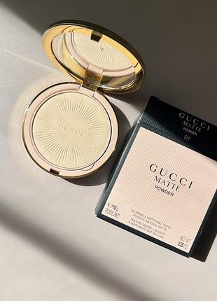 Gucci matte pressed powder  пудра