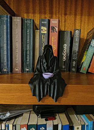 Сур'єль з чаєм на полицю, мем acotar