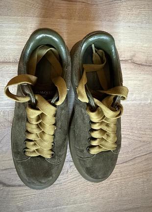 Кросівки оригінал alexander mcqueen oversized, military green suede. 36р