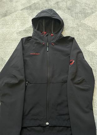 Чоловіча куртка від mammut у чорному кольорі, розмір s-m.