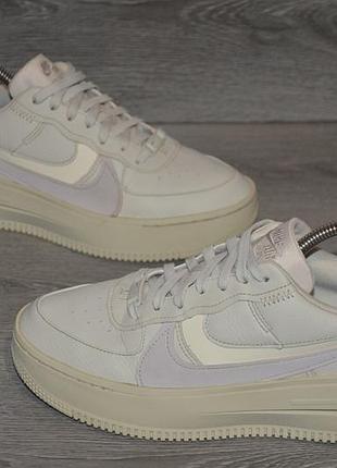 Продам кроссовки кожаные фирма nike air force 1.