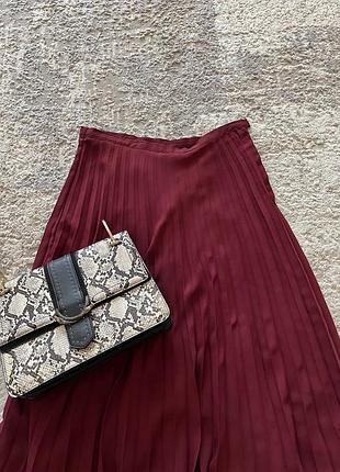 Спідниця міді bershka