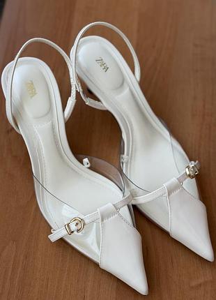Білі слінгбеки zara
