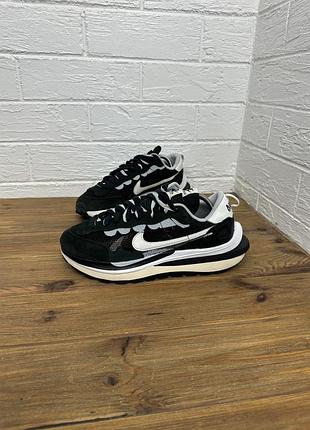 Чоловічі кросівки nike sacai