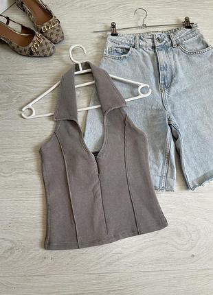 Топ з коміром zara