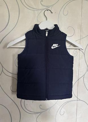 Жилетка безрукавка nike 2-3 роки