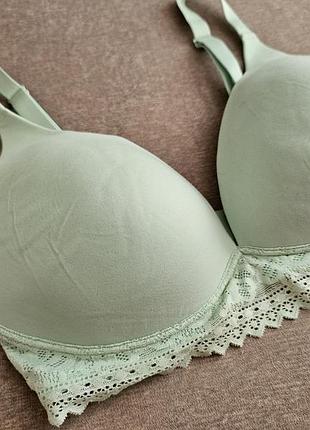 Бюсти кольору м'яти  75 f від m&s