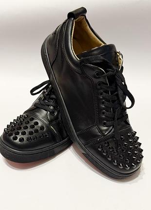 Кросівки чоловічі шкіряні  christian louboutin louis junior spikes 40 eur